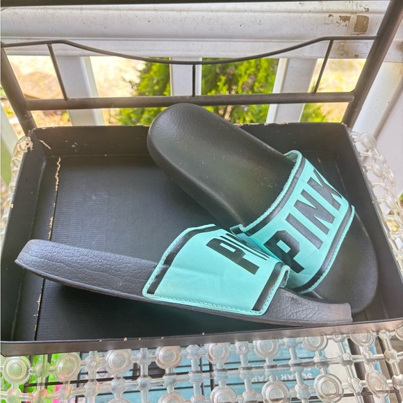 Victoria's Secret Pink Womens Slides Slip On Sandals Slippers Flip Flops - Picture 7 of 9